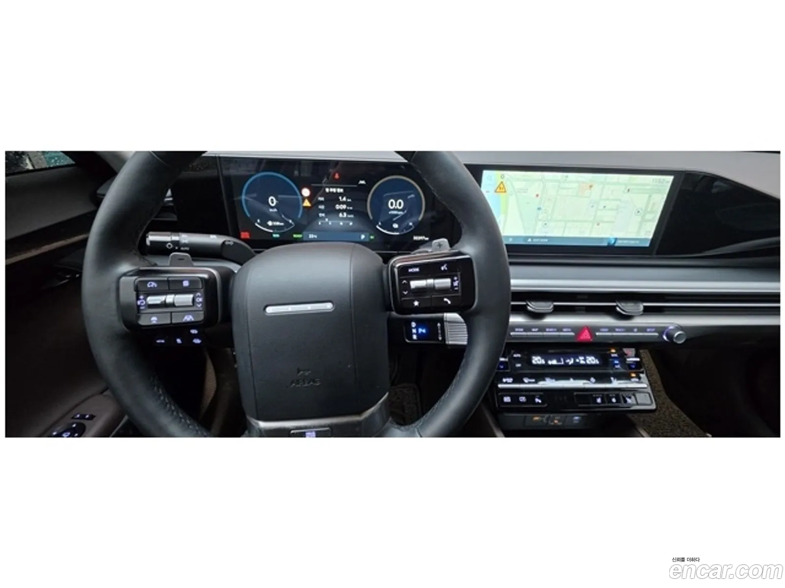 Hyundai Grandeur Hybrid 2023 — 15