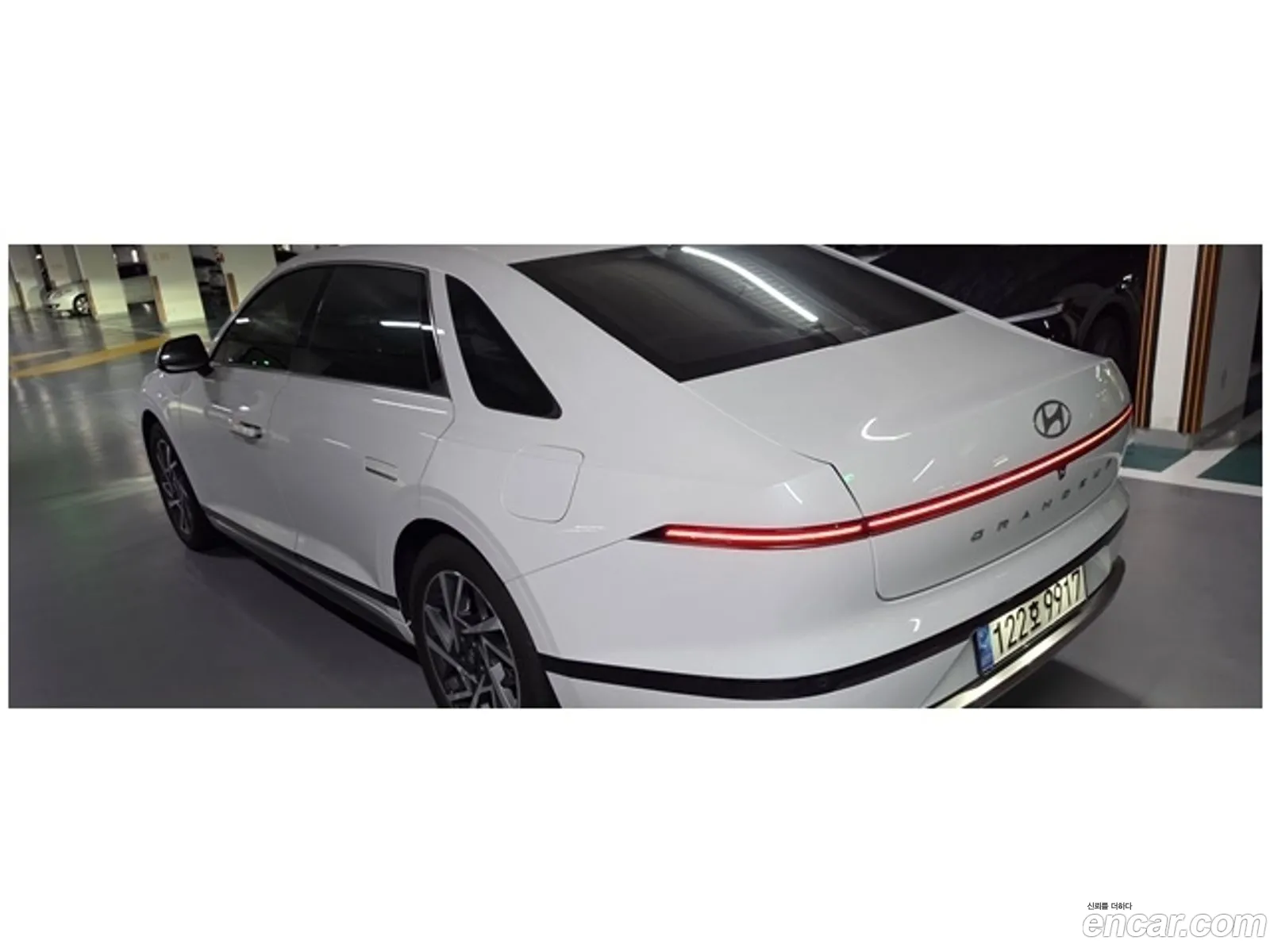 Hyundai Grandeur Hybrid 2023 — 7