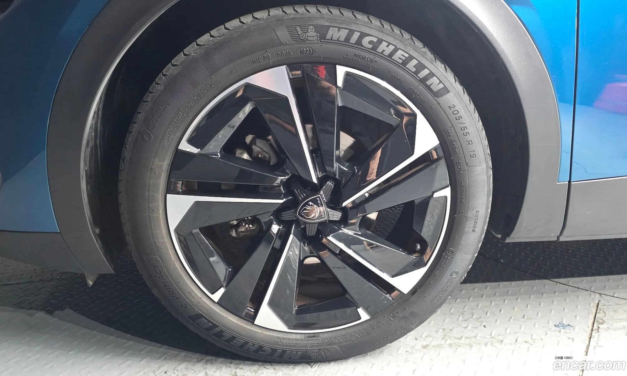 Peugeot 408 2023 VR3FPHNSSPY538170 — 3