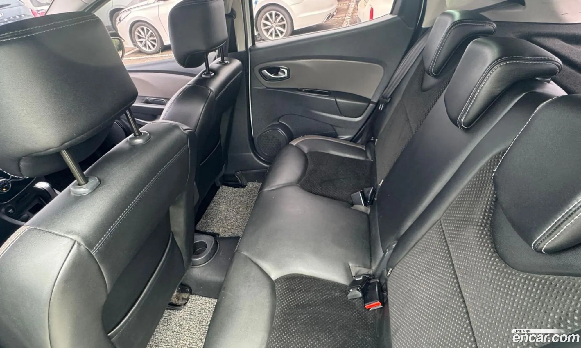 Renault Korea (Samsung) Clio 2018 — 11