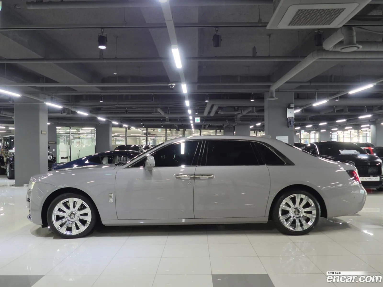 Rolls-Royce Ghost 2022 — 3