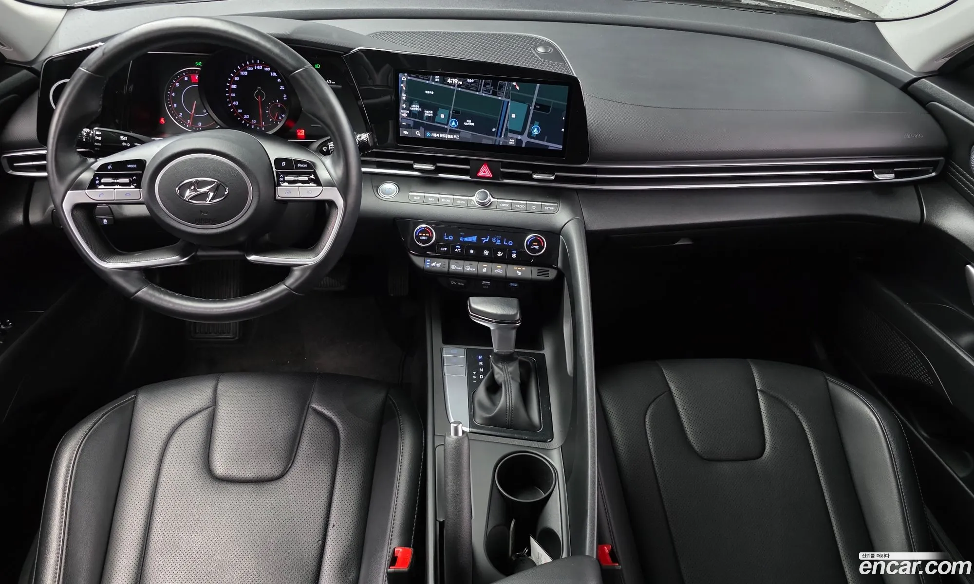 Hyundai Elantra 2021 — 13