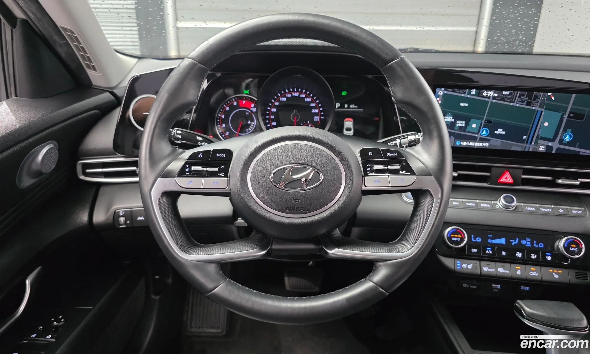 Hyundai Elantra 2021 — 17