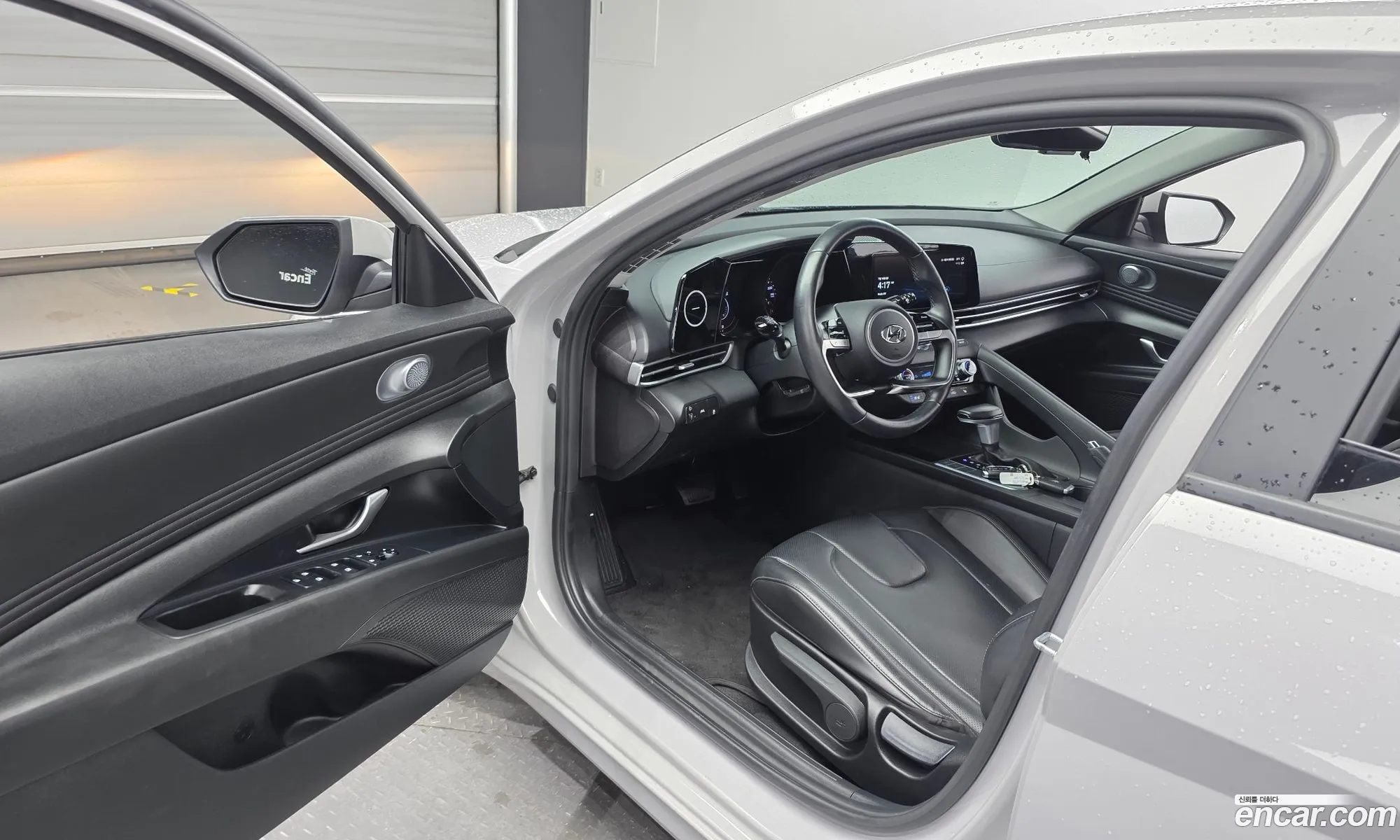 Hyundai Elantra 2021 — 12