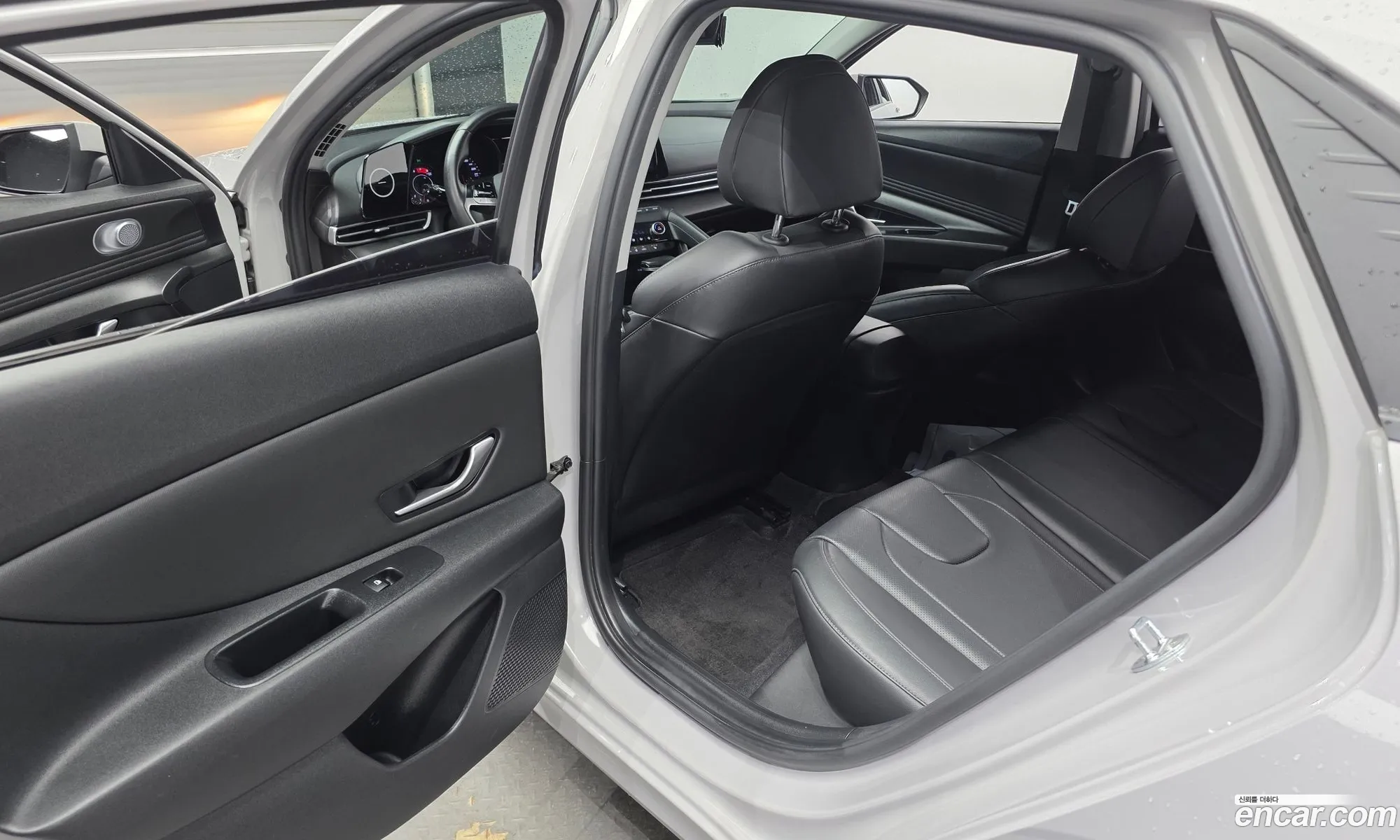 Hyundai Elantra 2021 — 9