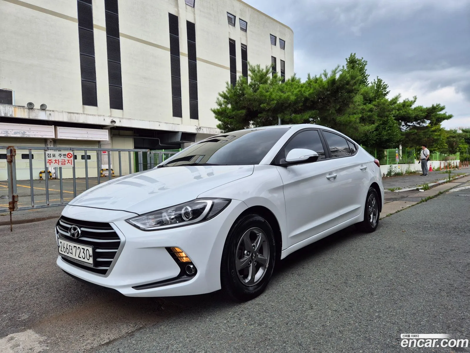 Hyundai Elantra AD 2016 — 20