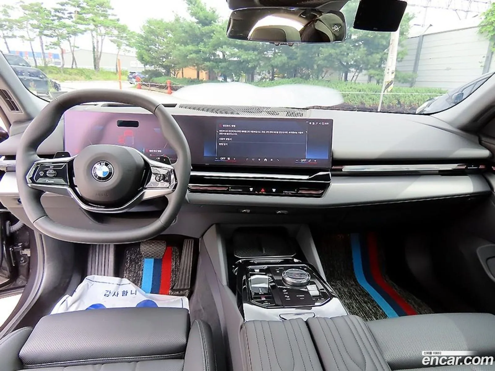 BMW 5 Series 2024 — 12