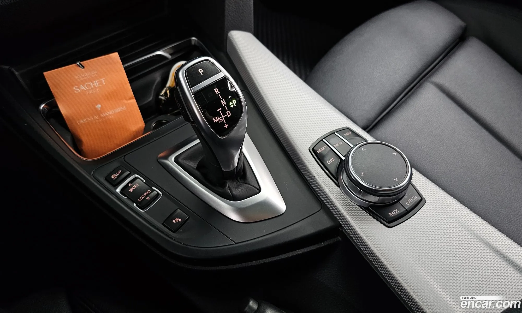 BMW 3 Series 2018 WBA8A9104JAD29556 — 19