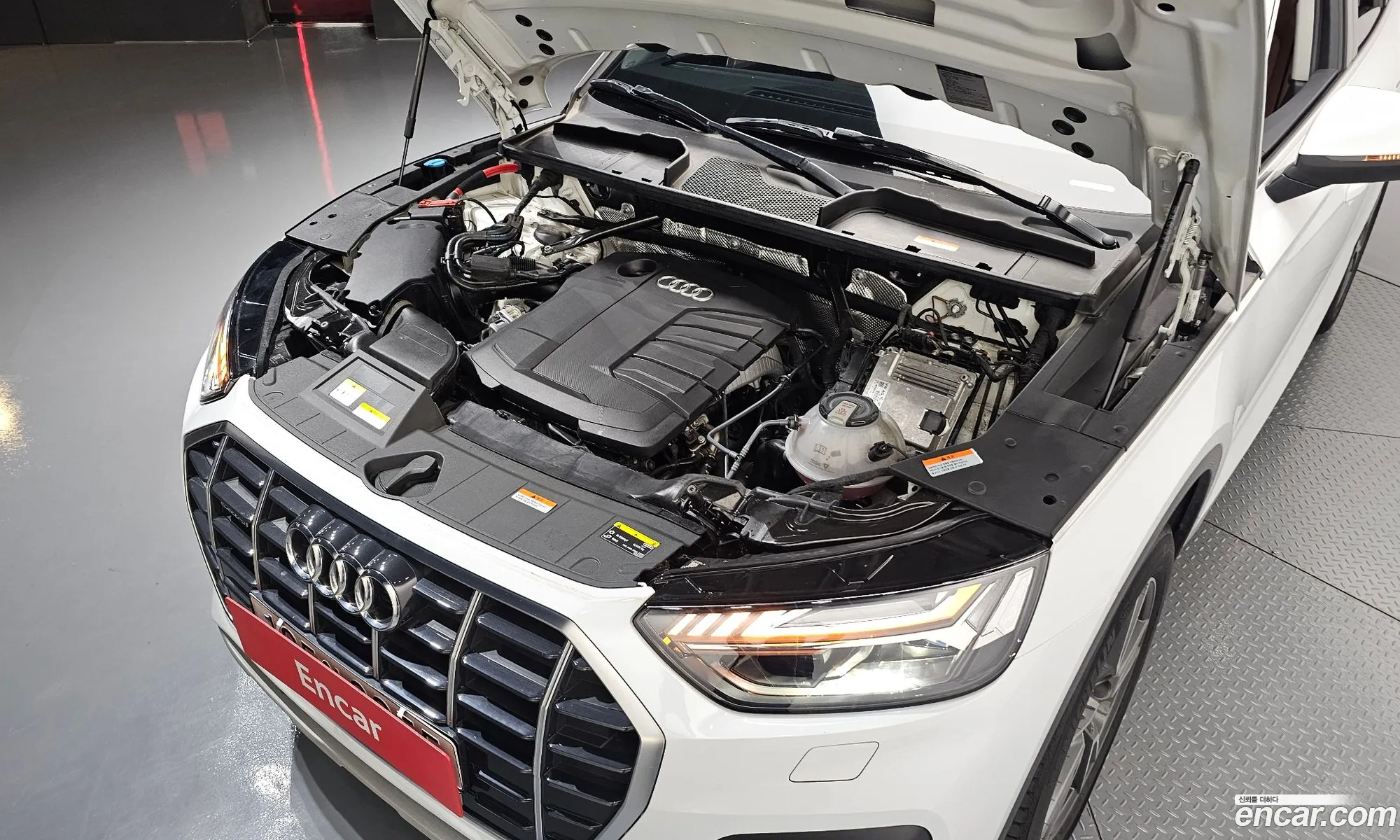 Audi Q5 2022 WAUZZZFY3N2016698 — 27