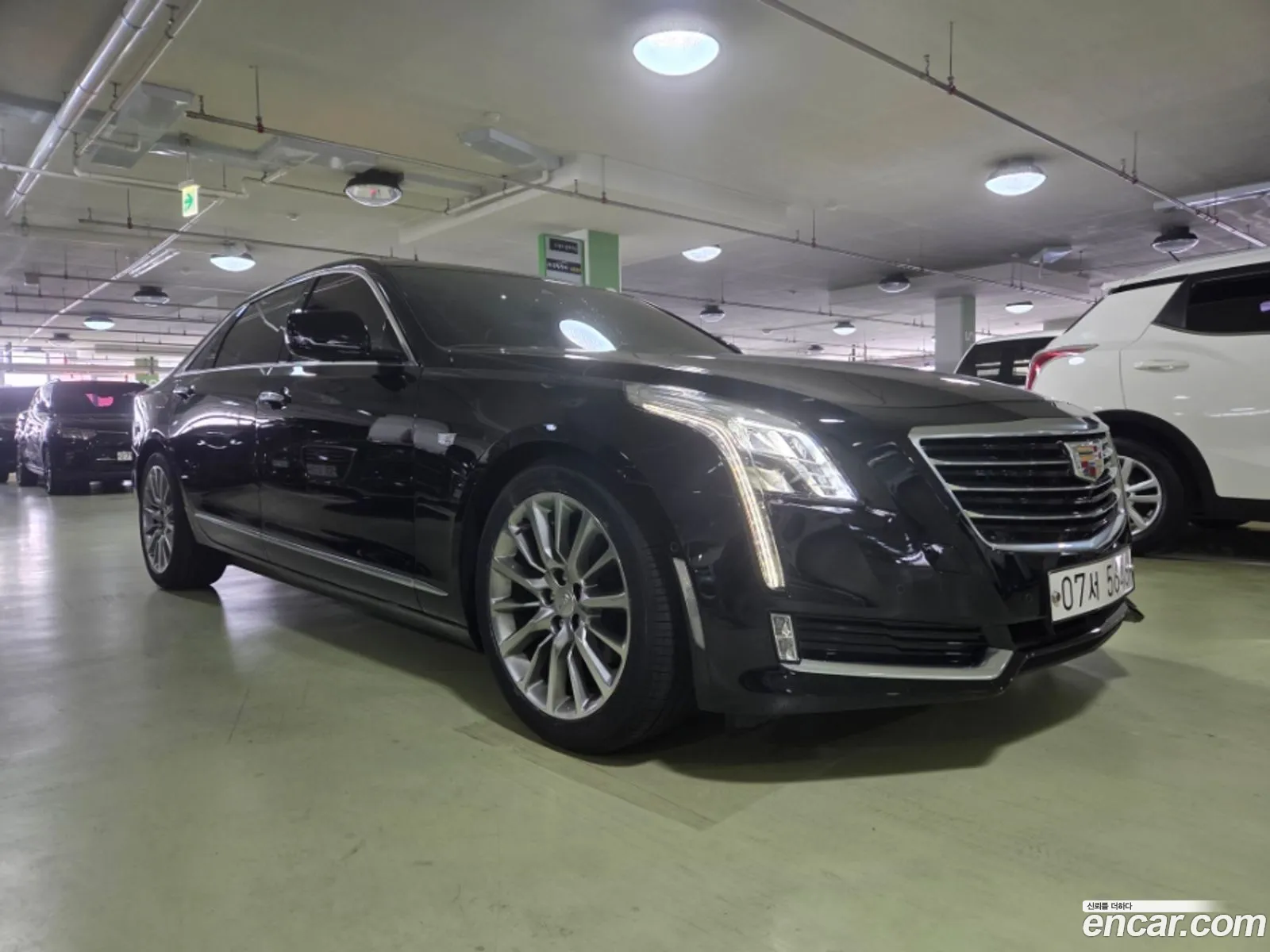 Cadillac CT6 2018 — 16