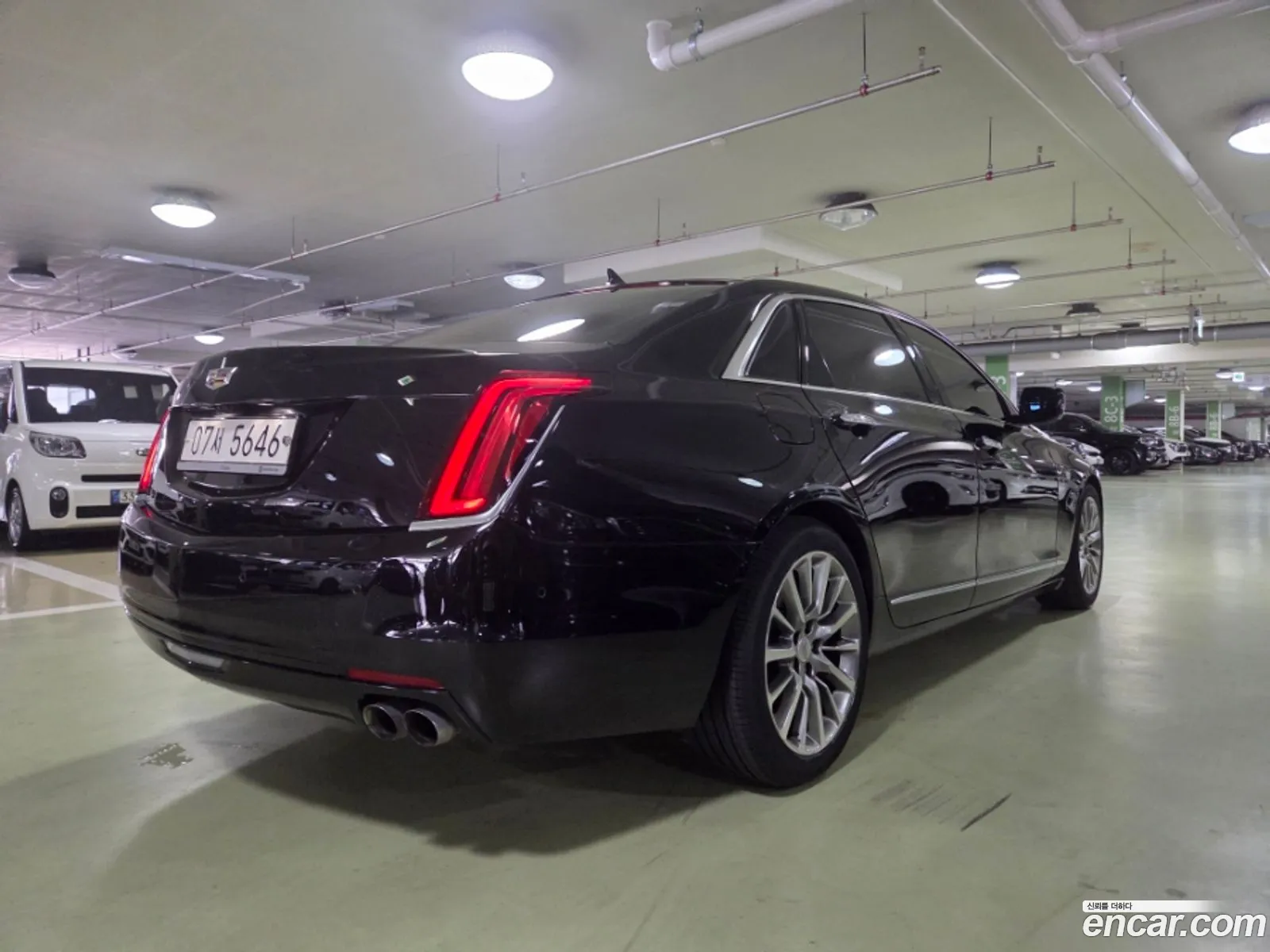 Cadillac CT6 2018 — 18
