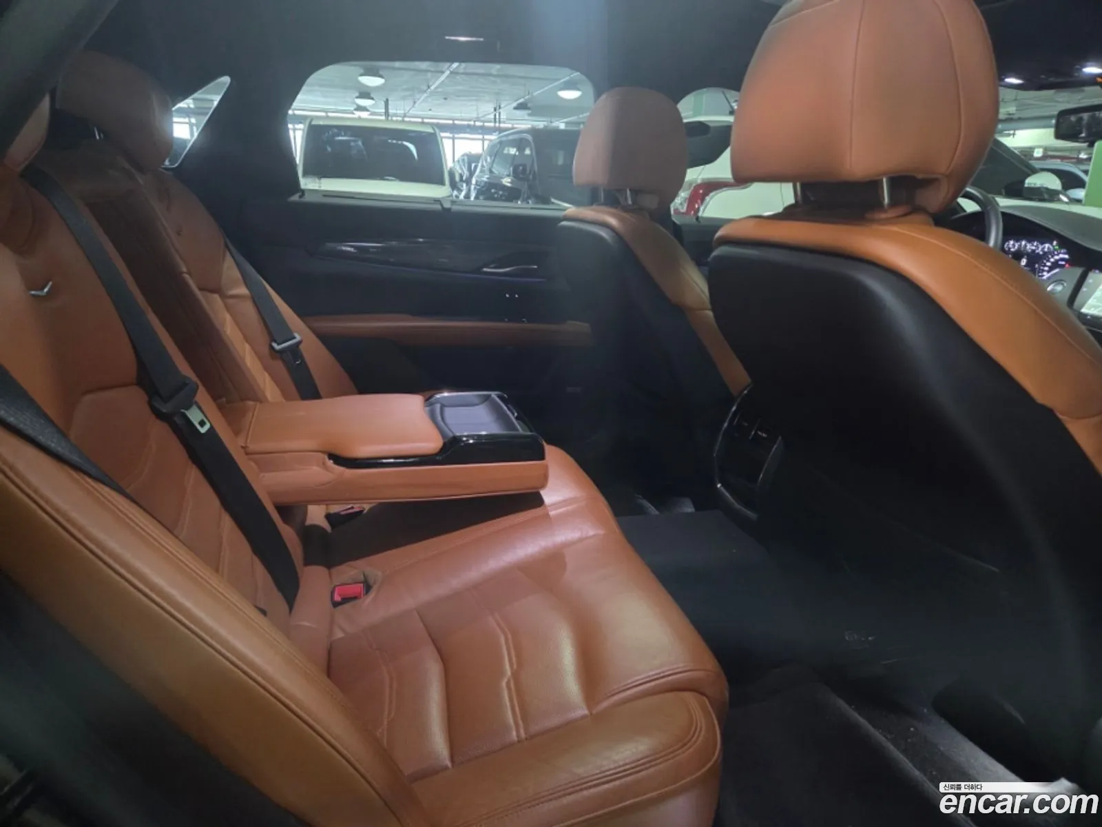 Cadillac CT6 2018 — 12