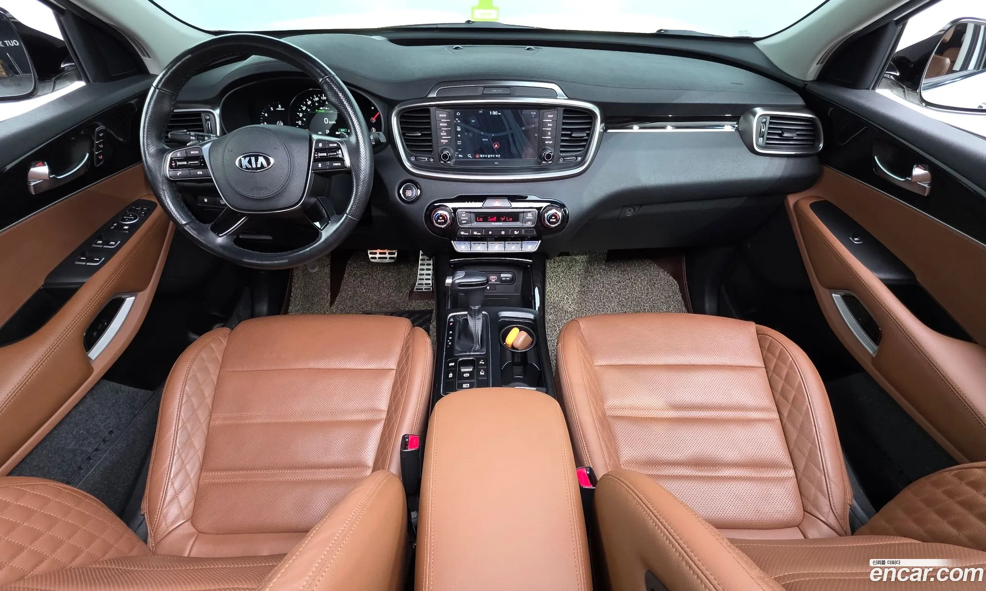 Kia Sorento 2019 KNAPK81BBLA626728 — 2