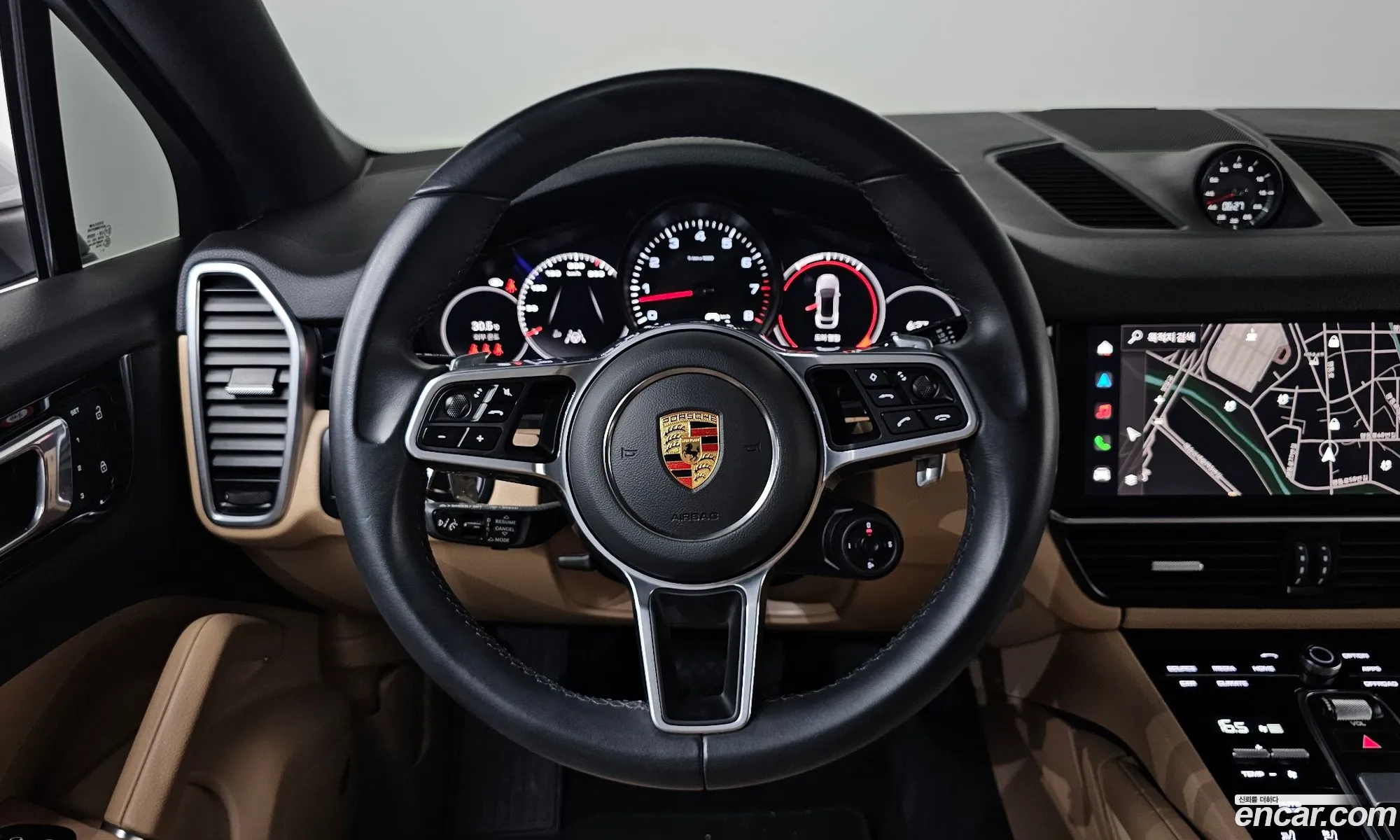 Porsche Cayenne 2023 — 20