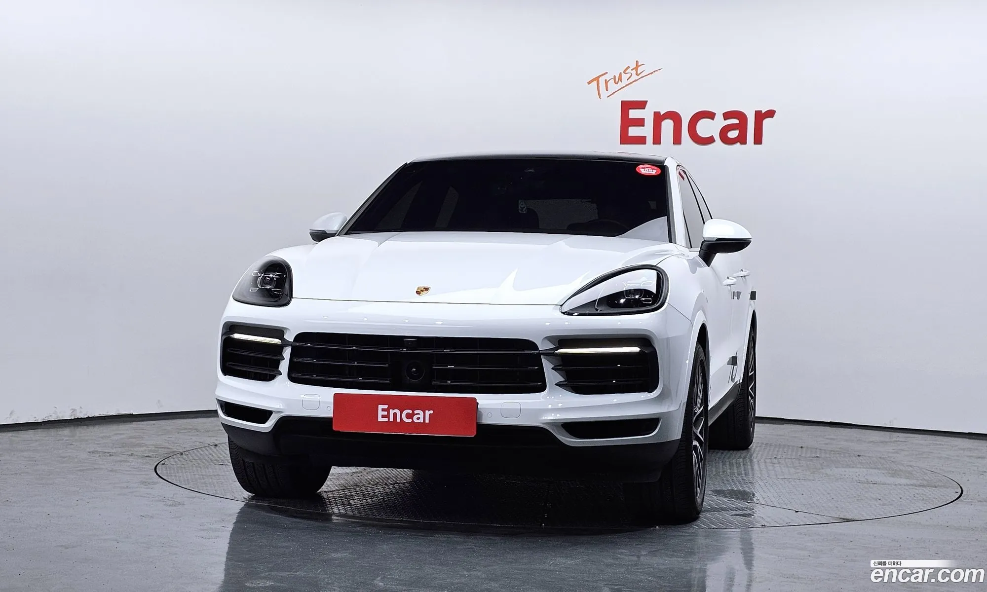 Porsche Cayenne 2023 — 18