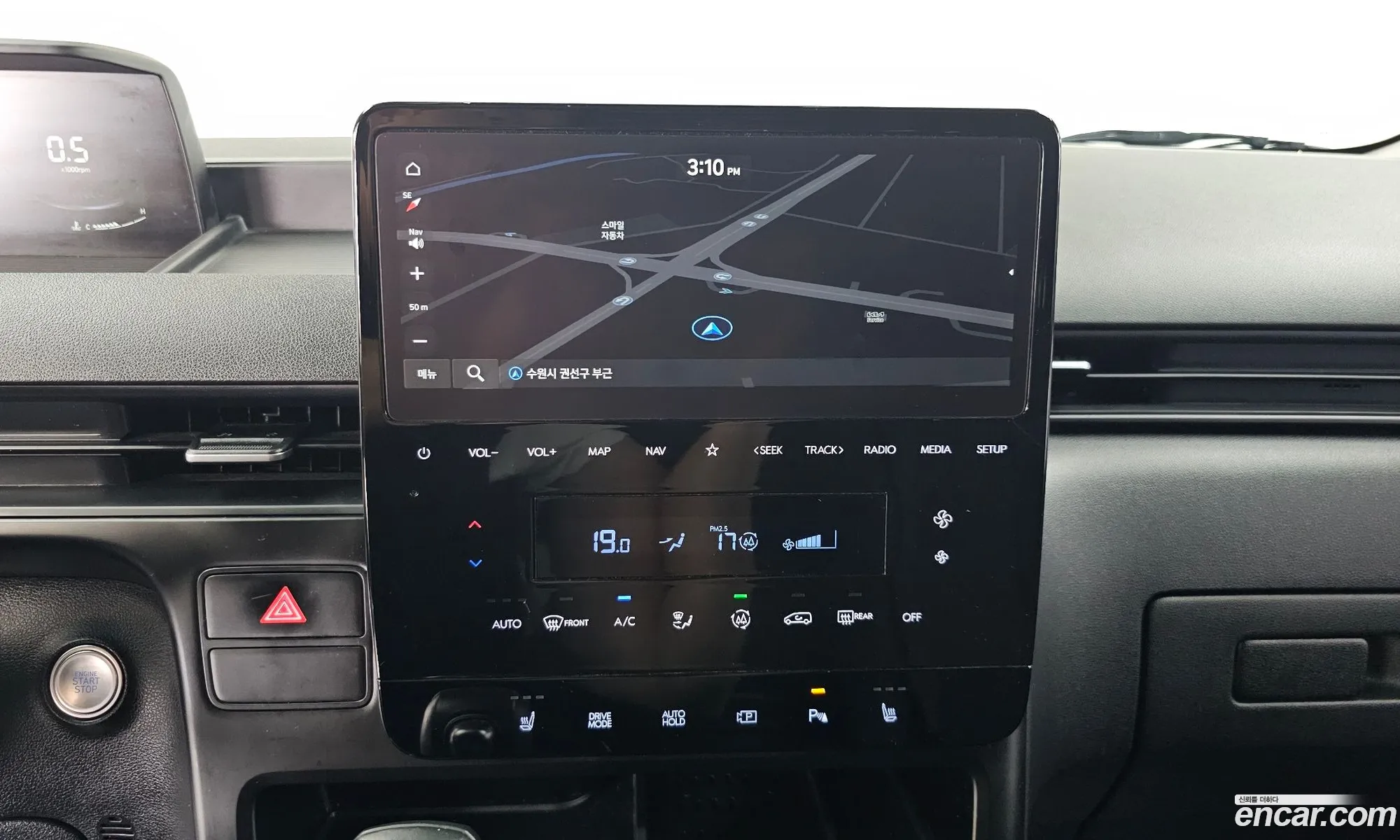 Hyundai Staria 2023 — 20