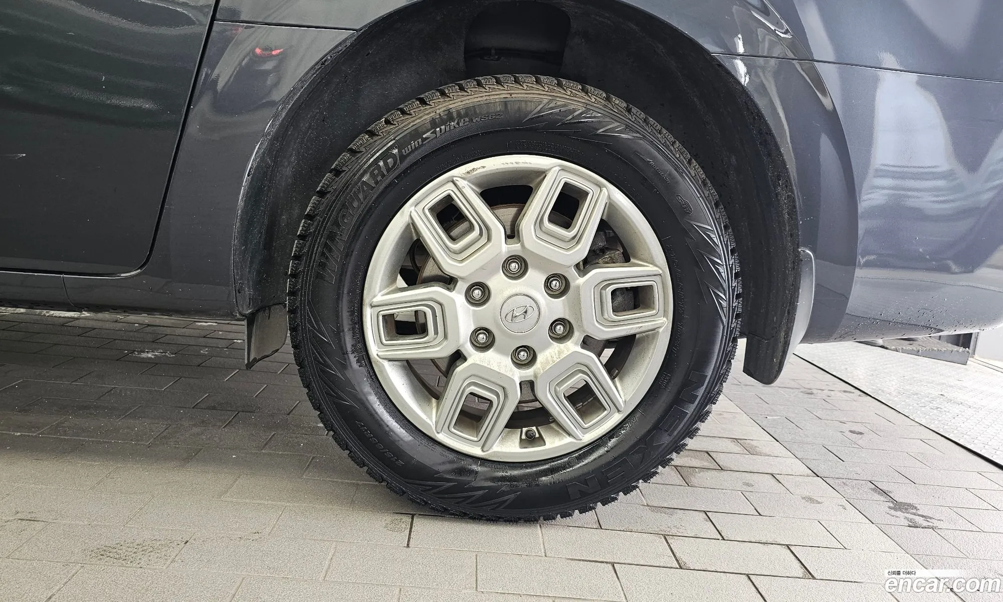 Hyundai Staria 2023 — 14