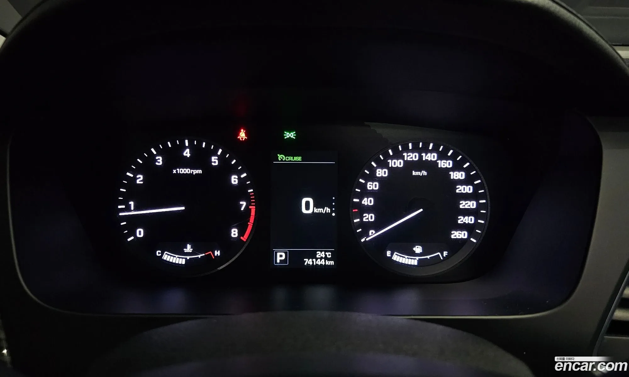 Hyundai LF Sonata 2014 — 11