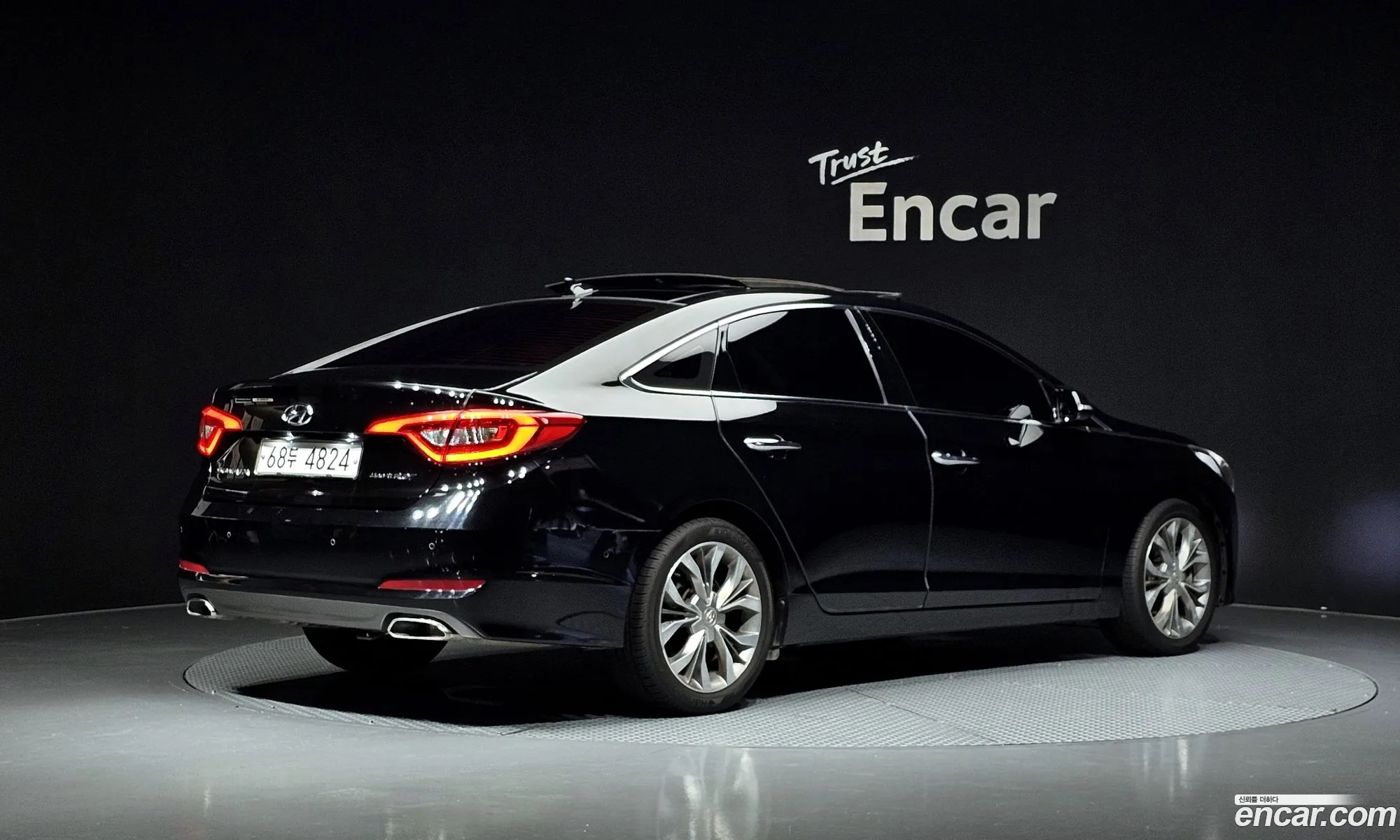 Hyundai LF Sonata 2014 — 10