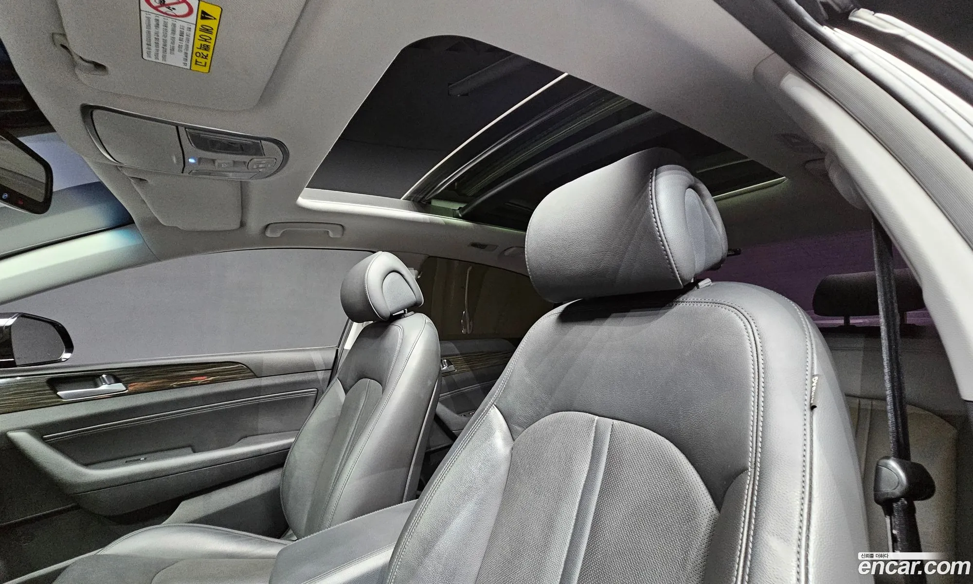 Hyundai LF Sonata 2014 — 2