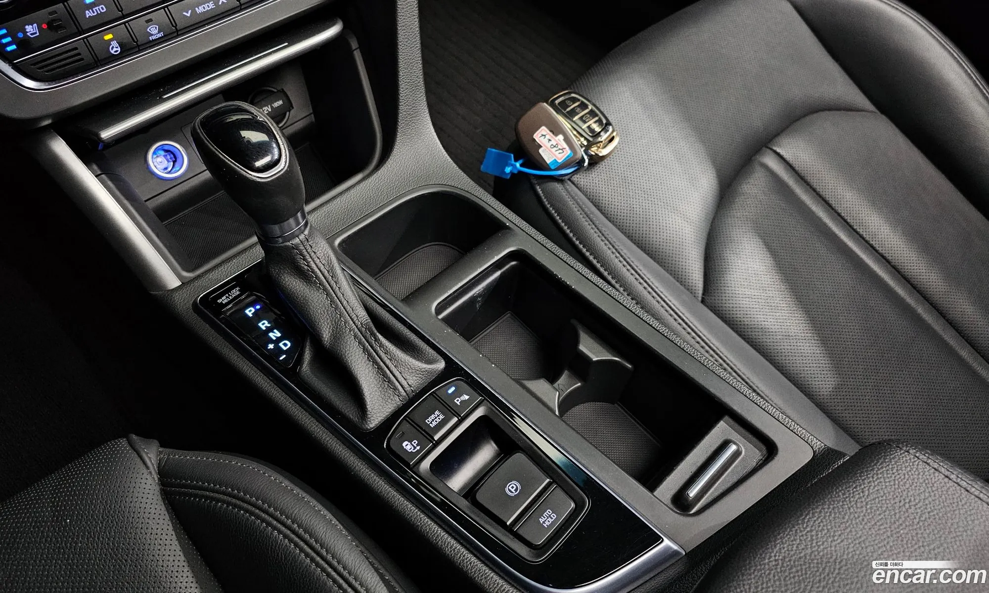 Hyundai LF Sonata 2014 — 19