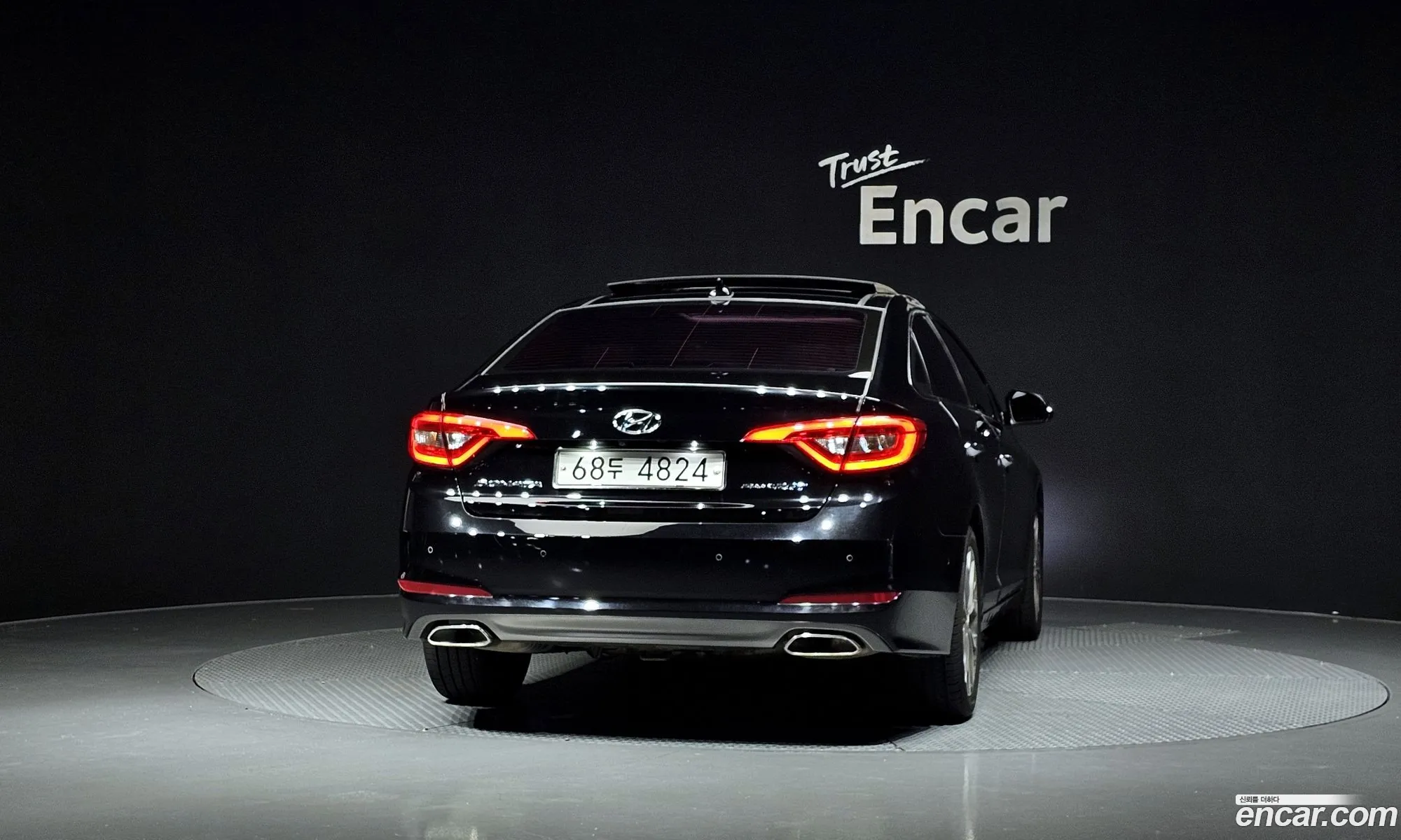 Hyundai LF Sonata 2014 — 17