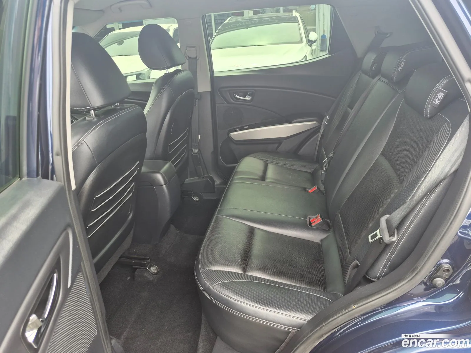 KG Mobility (SsangYong) Tivoli 2015 — 6