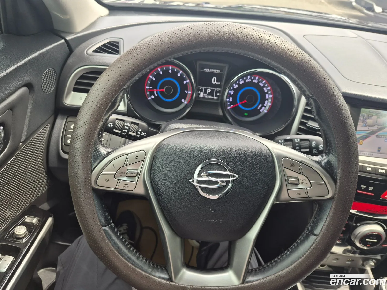 KG Mobility (SsangYong) Tivoli 2015 — 13