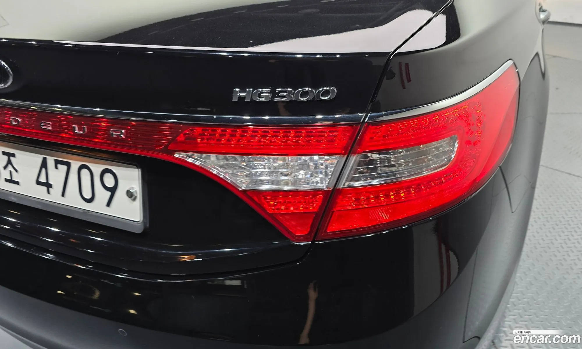Hyundai Grandeur HG 2012 — 28
