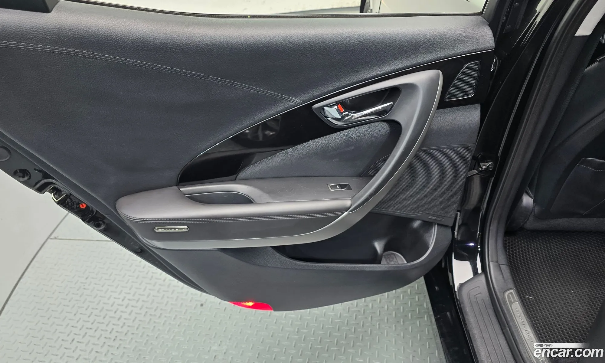 Hyundai Grandeur HG 2012 — 4