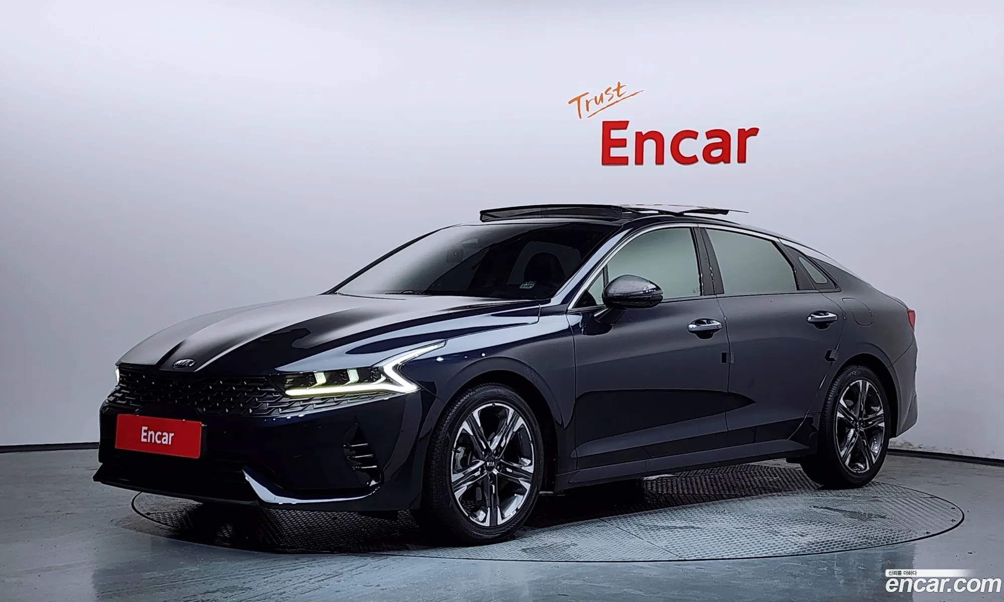 Kia K5 Hybrid 2021 — 8