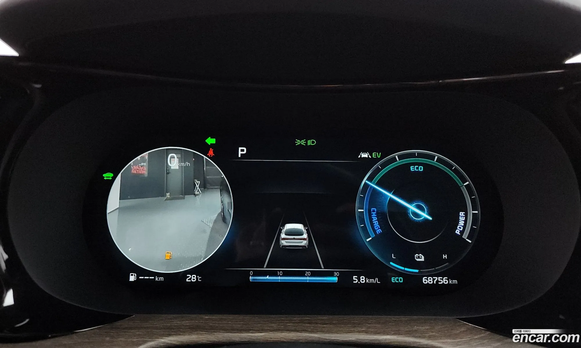 Kia K5 Hybrid 2021 — 17