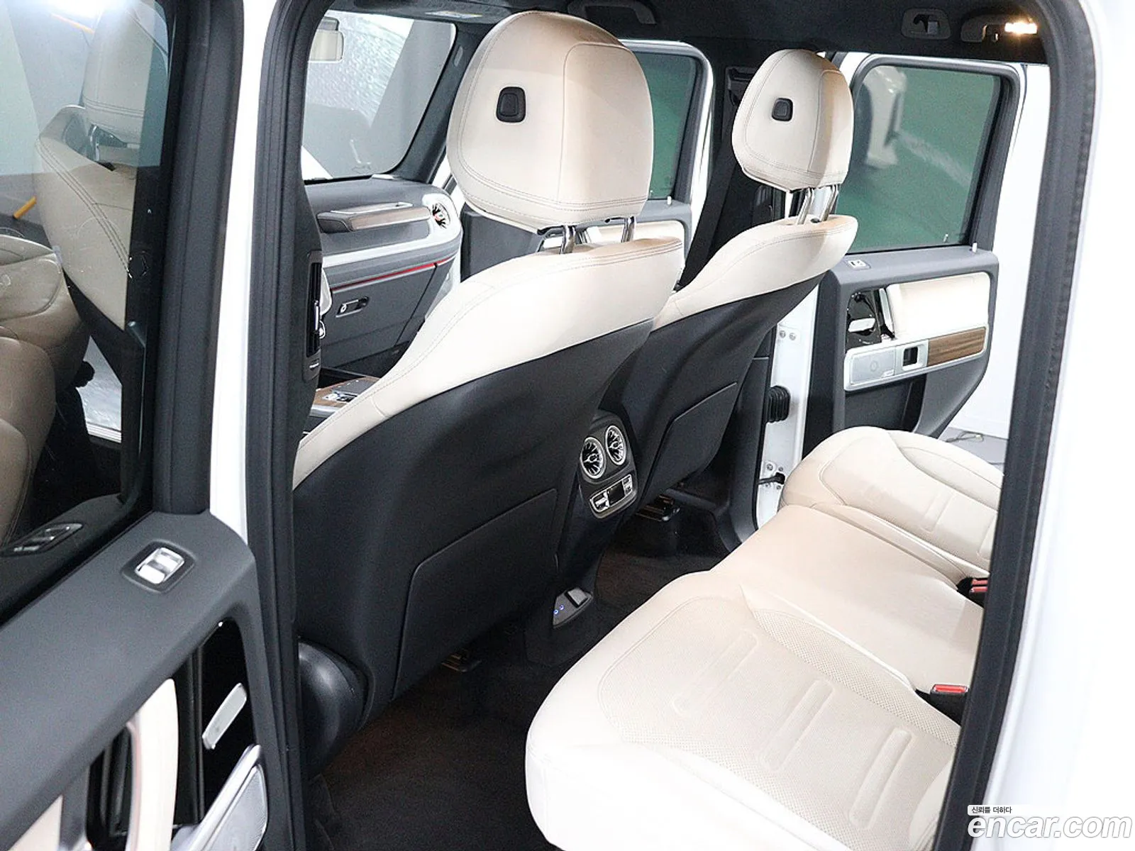 Mercedes-Benz G-Class W465 2025 — 11