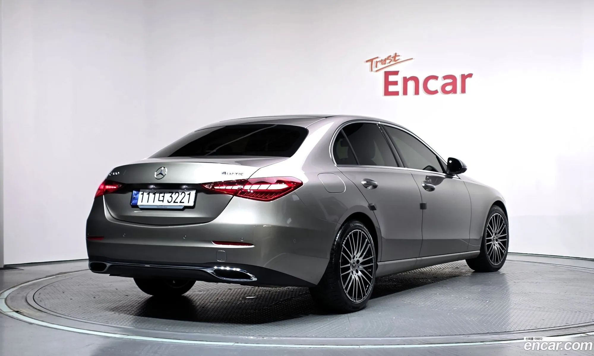 Mercedes-Benz C-Class W206 2024 — 3