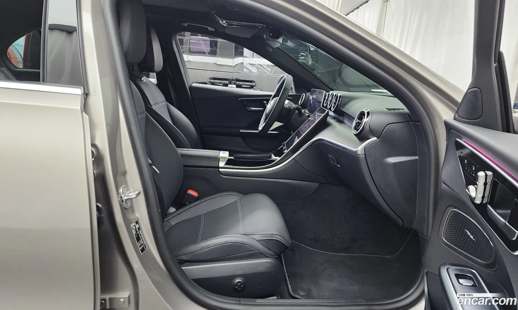 Mercedes-Benz C-Class W206 2024 — 20