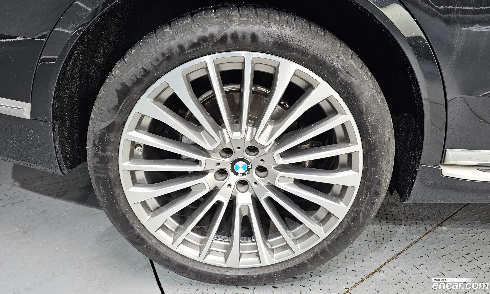 BMW X7 2019 WBACW2105KLS08458 — 7