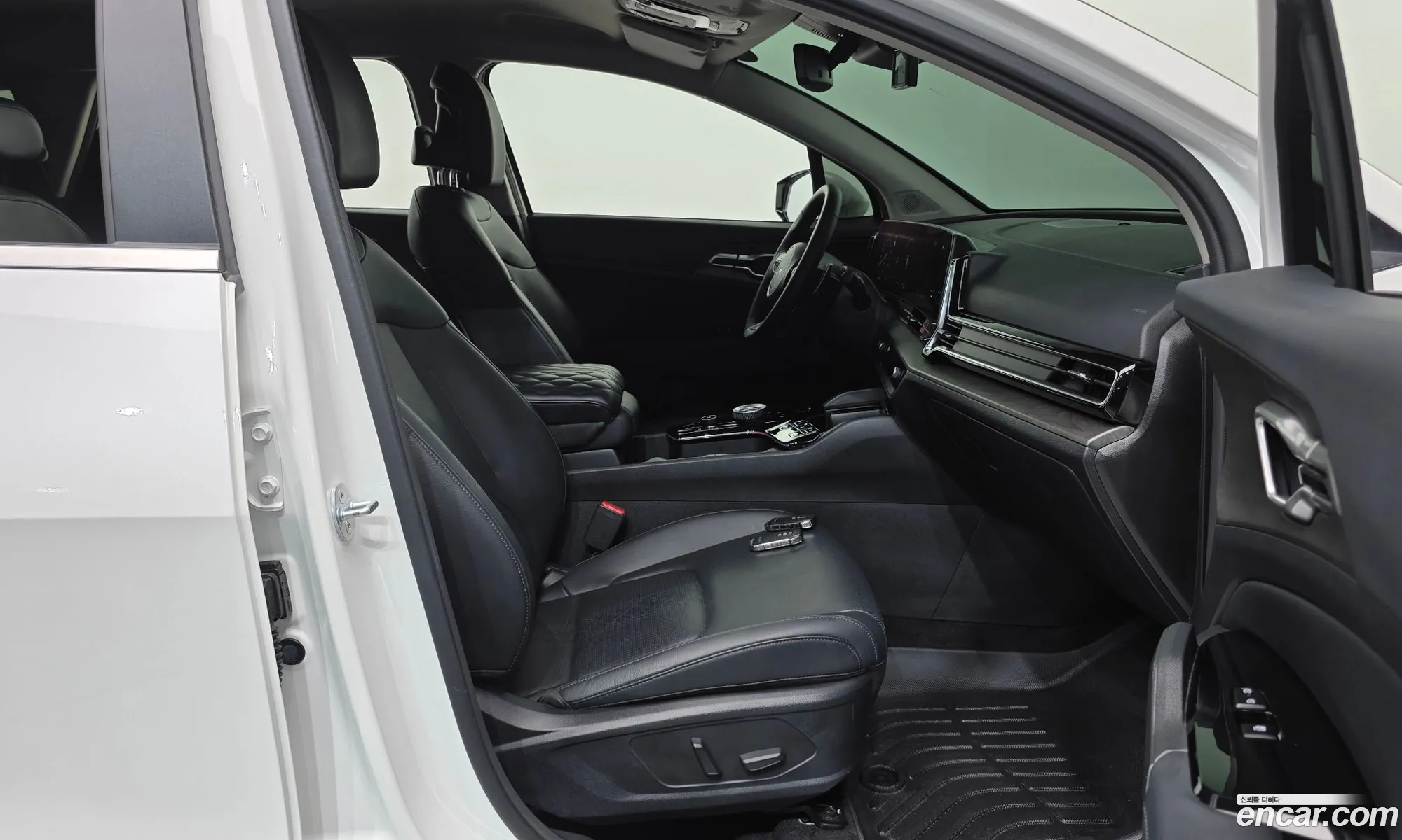 Kia Sportage 2023 — 23
