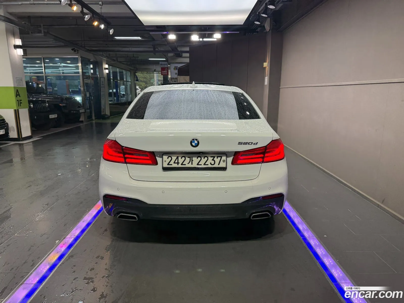 BMW 5 Series 2017 — 12