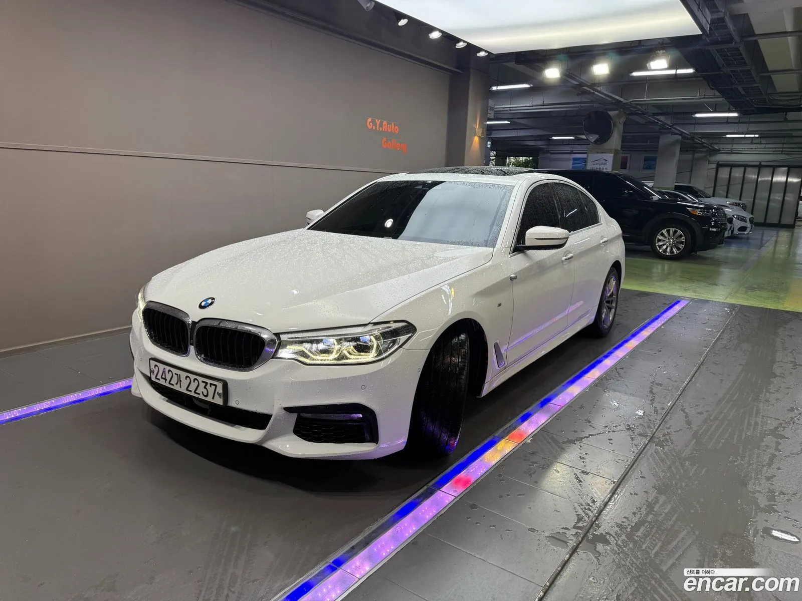 BMW 5 Series 2017 — 19