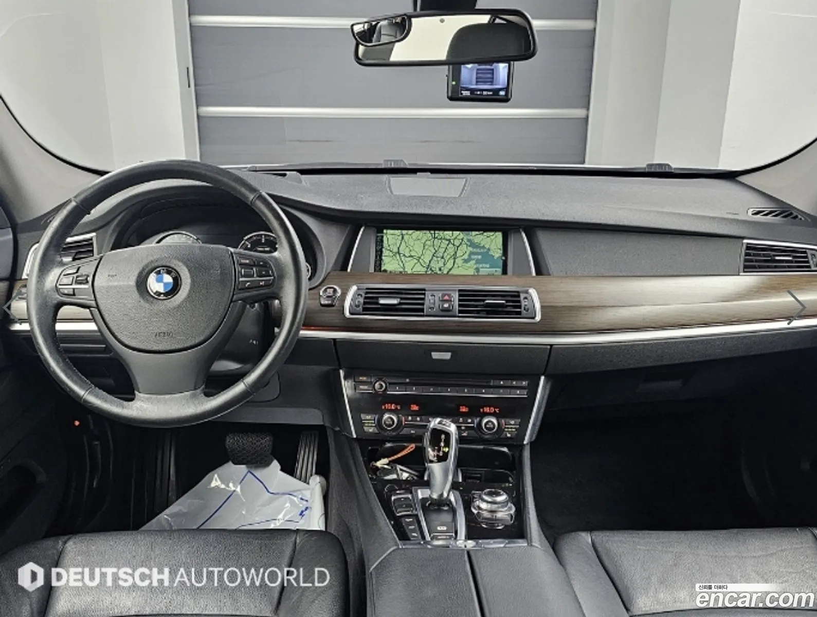 BMW 5 Series GT 2013 — 14