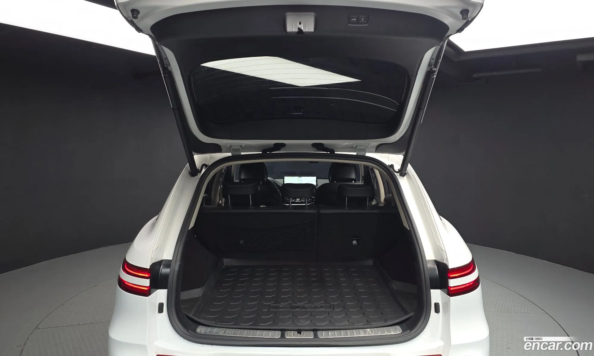 Genesis Electrified GV70 2022 — 15