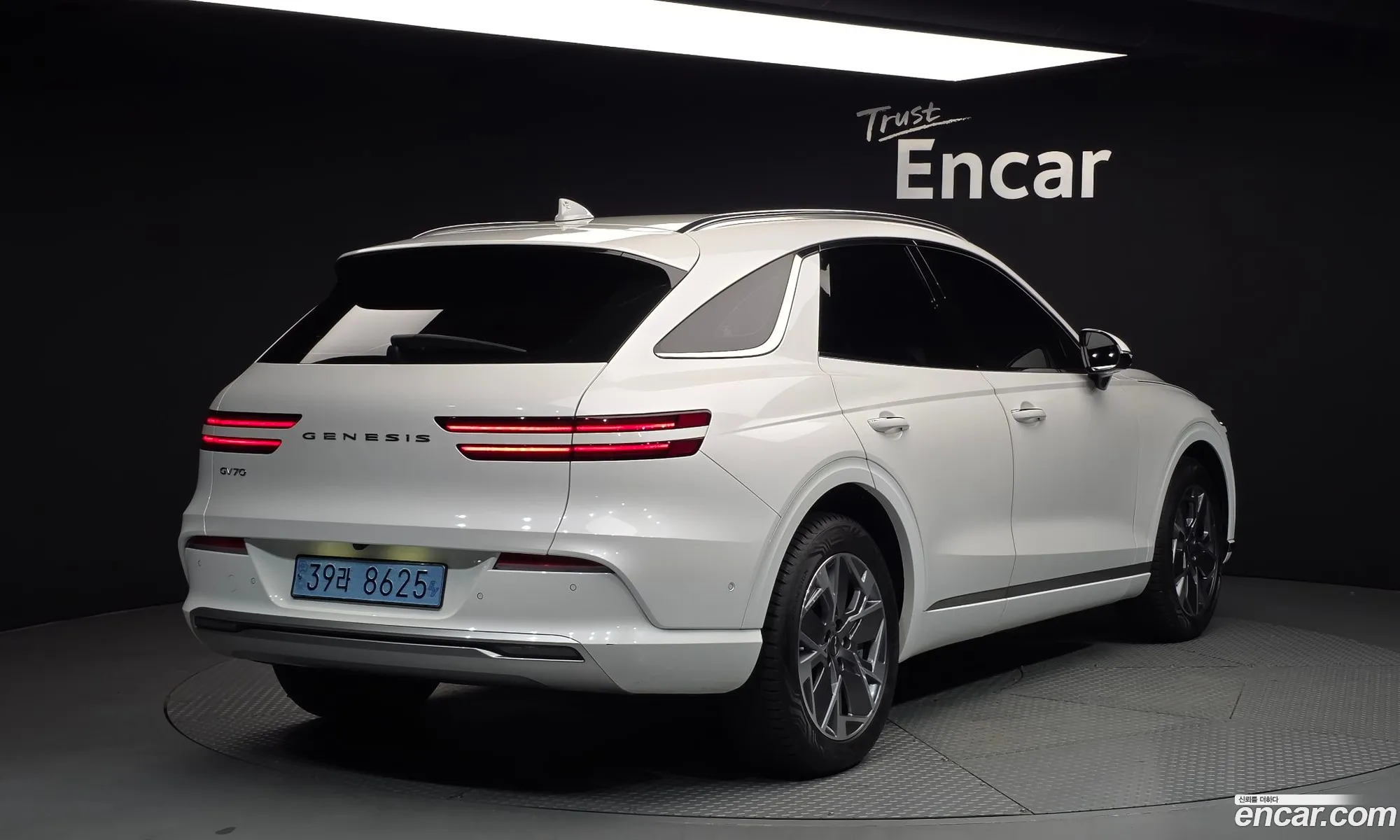 Genesis Electrified GV70 2022 — 6