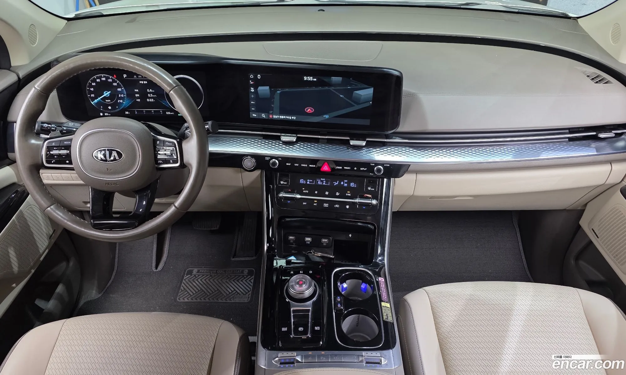 Kia Carnival 2021 — 3