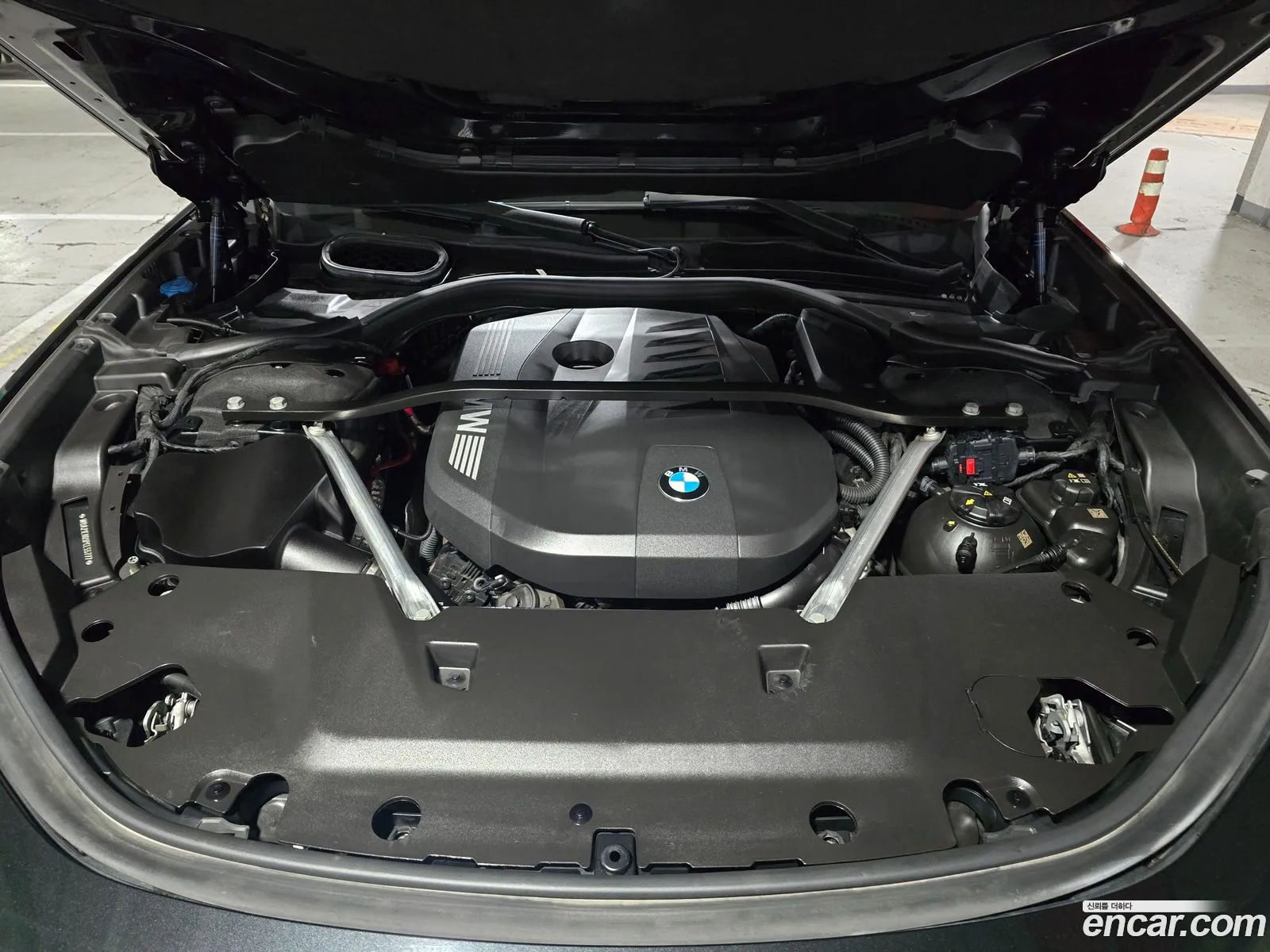 BMW 7 Series 2022 — 18
