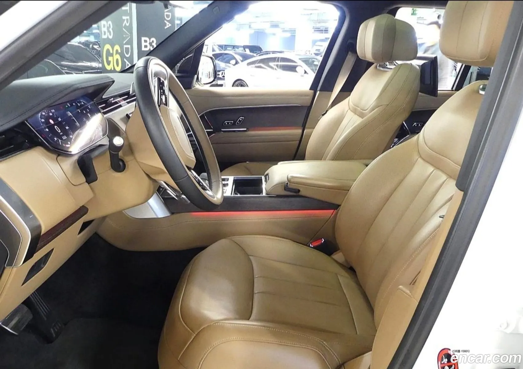 Land Rover Range Rover 2023 — 16