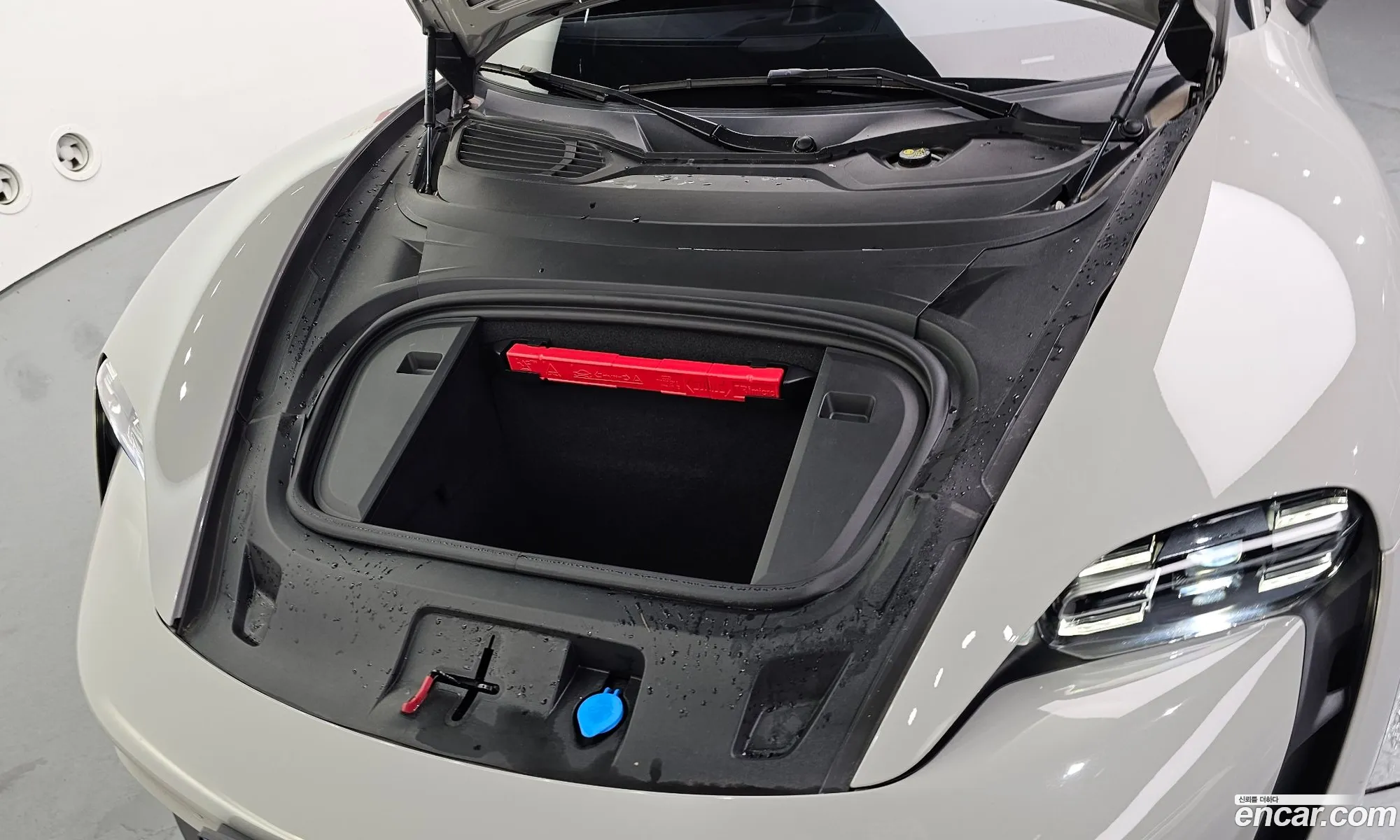 Porsche Taycan 2023 — 15
