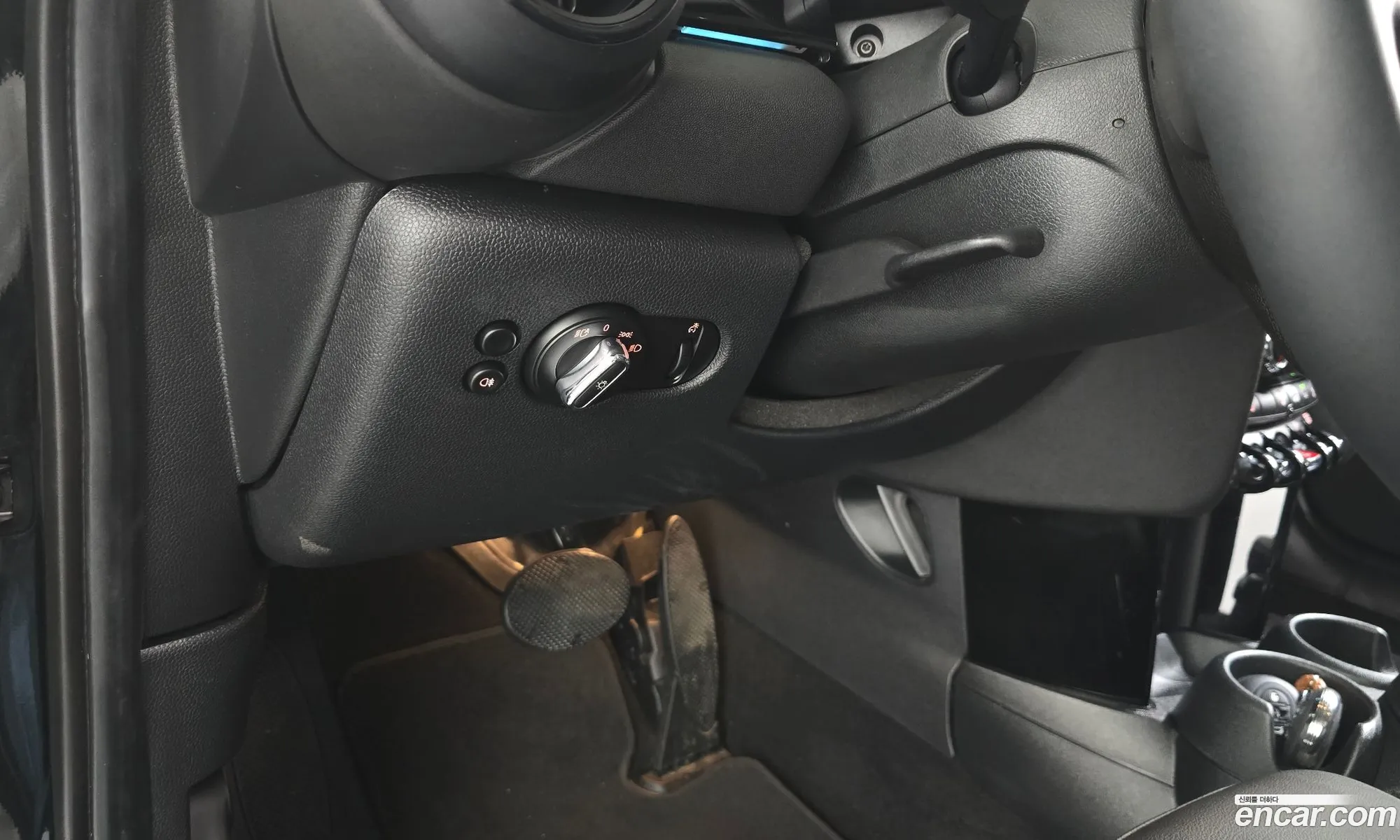 Mini Cooper 2023 — 7