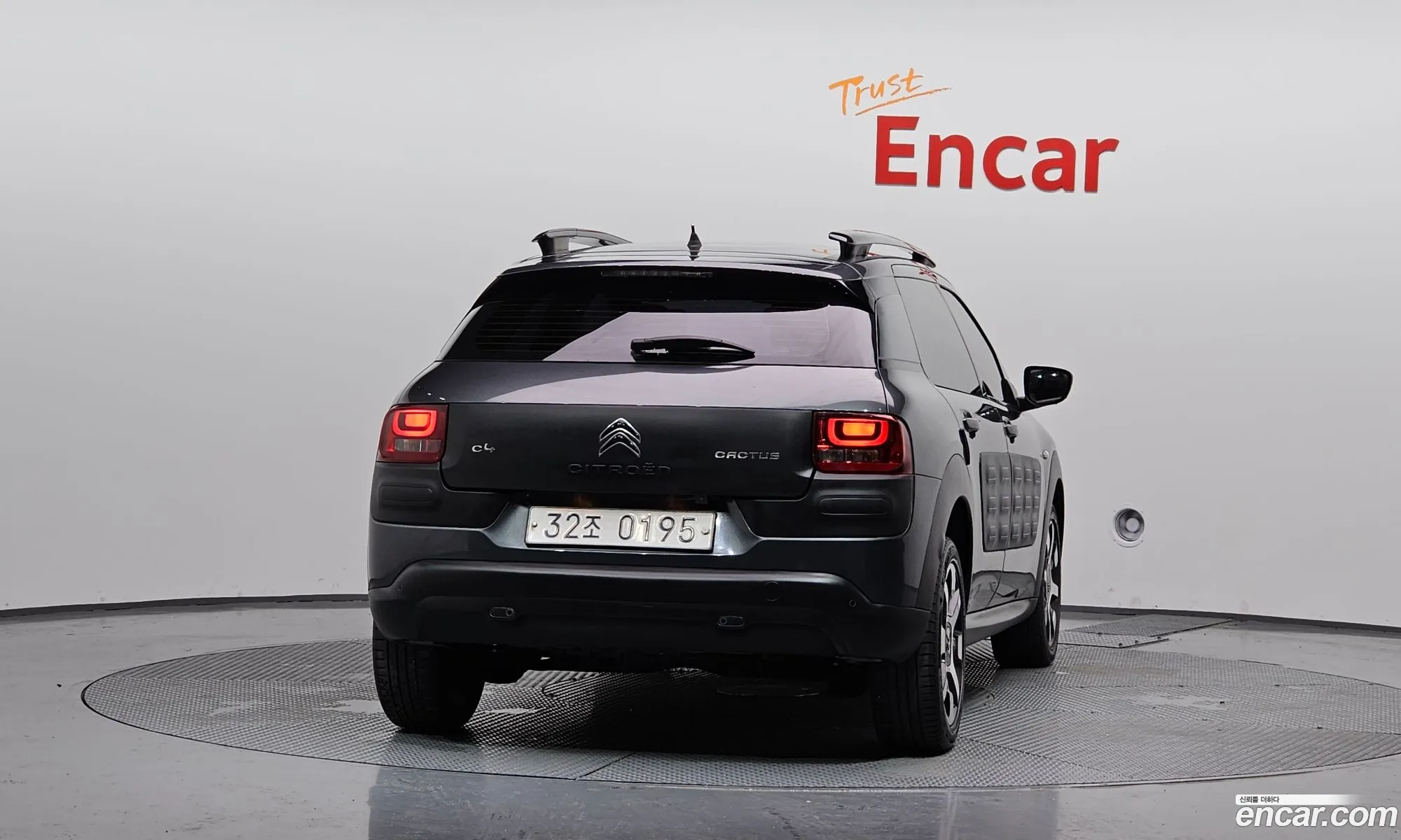 Citroen/DS C4 Cactus 2016 VF70BBHYHHE500570 — 13