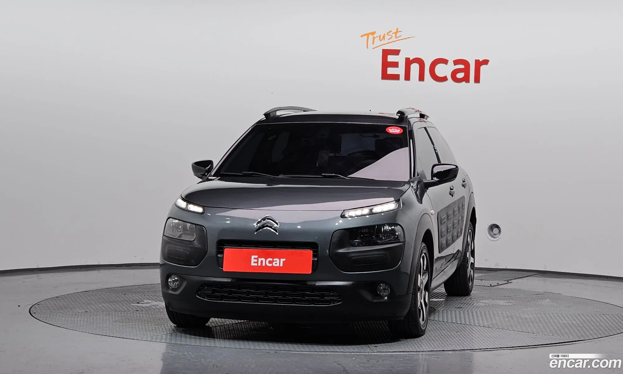 Citroen/DS C4 Cactus 2016 VF70BBHYHHE500570 — 10