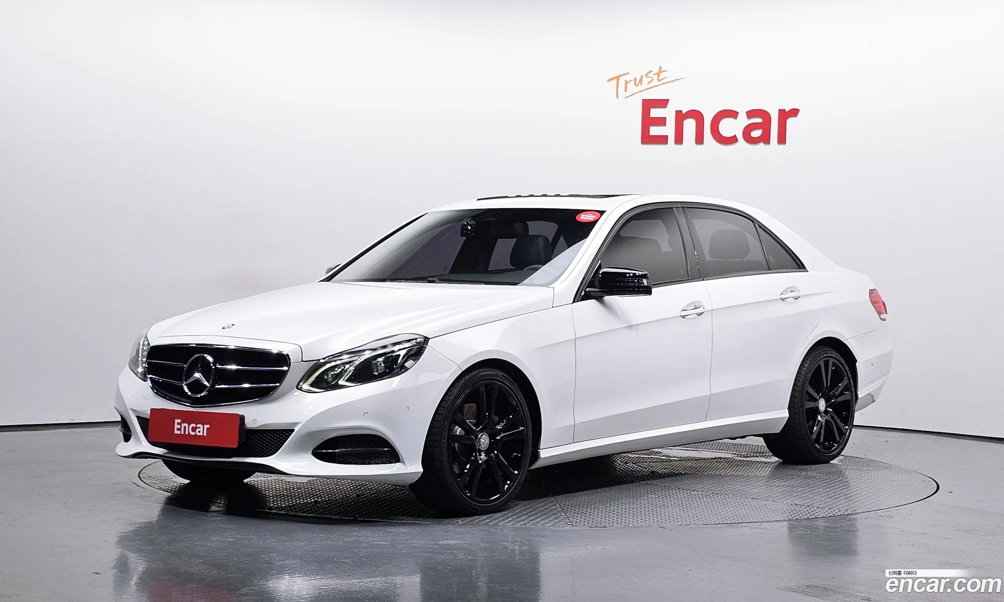 Mercedes-Benz E-Class W212 2015 WDDHF0AB2FB152186 — 17